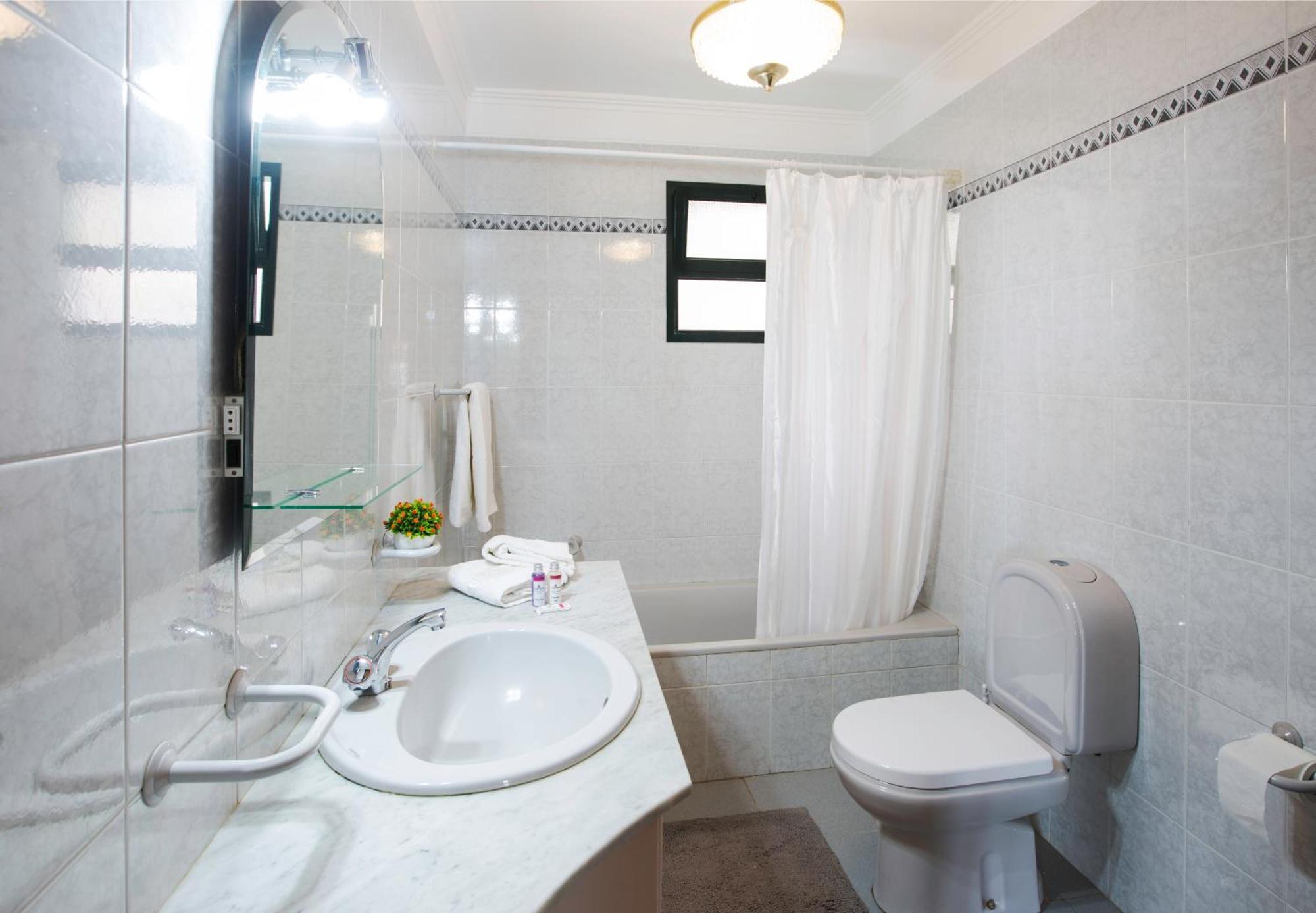 Charming Apartments In Funchal - Sao Goncalo 客房 照片